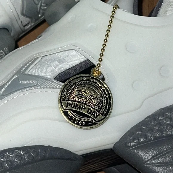 Reebok InstaPump Fury 95 - Picture 4 of 5